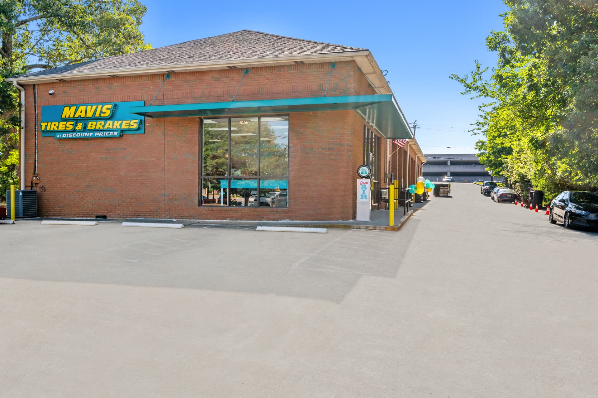 Store_605 Tire Shop & Auto Repair in Decatur (Church st), Georgia